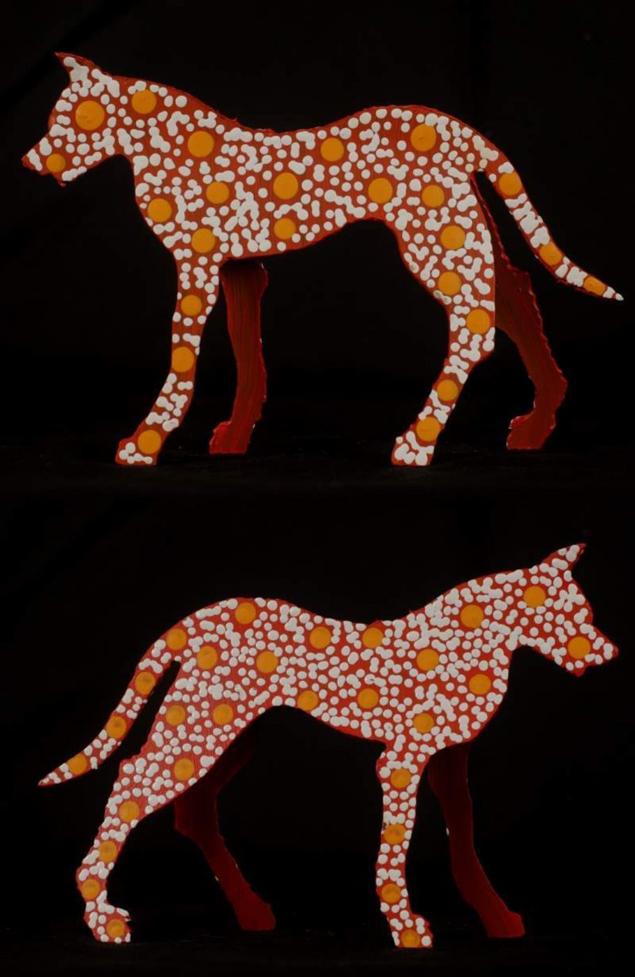 Ben the dingo by Warlukurlangu Artists